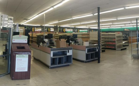 106 S Scott St, Oakwood, IL 61858